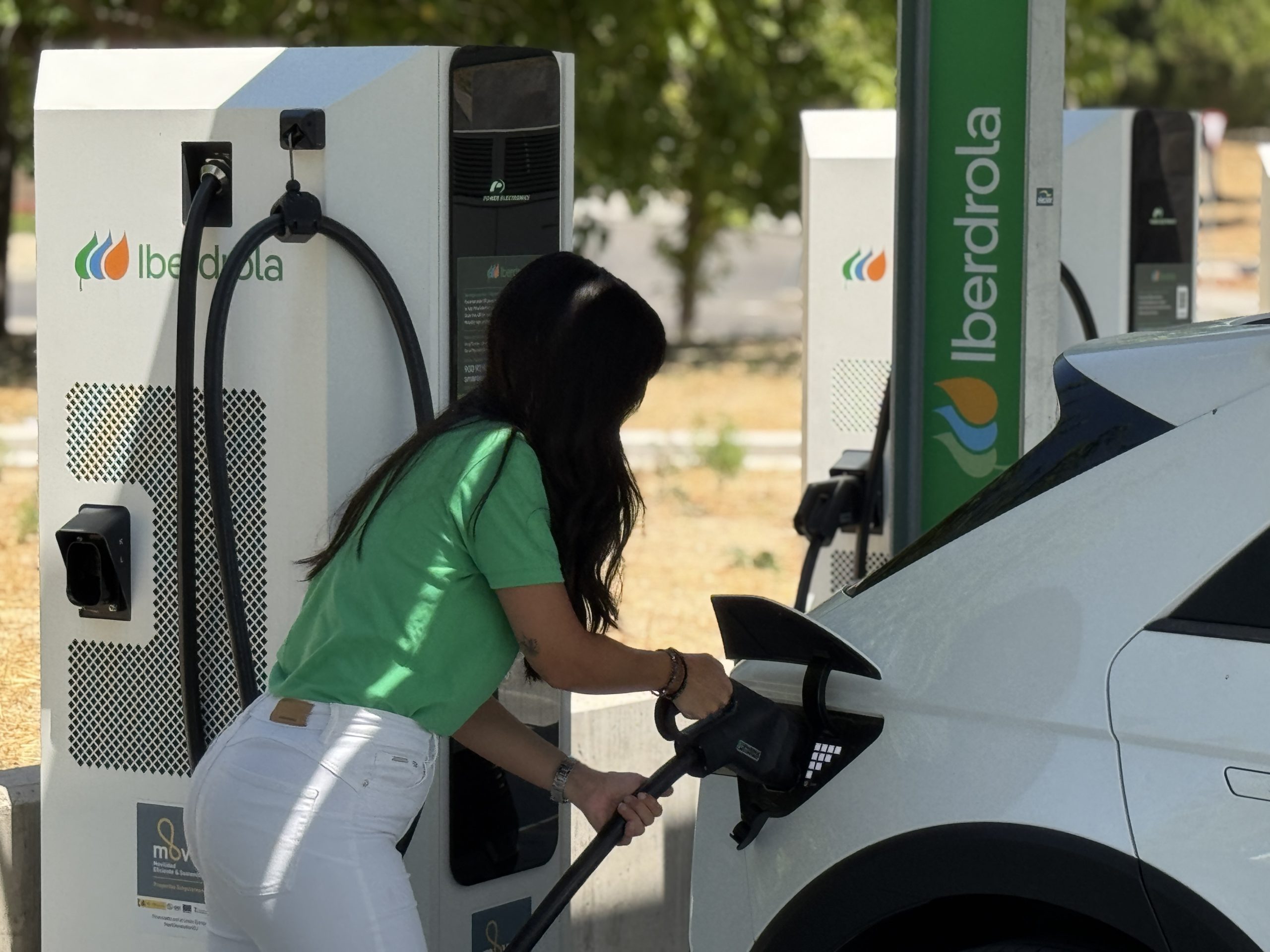 d22551e2470b90306f199ef830791c4dca54f24d