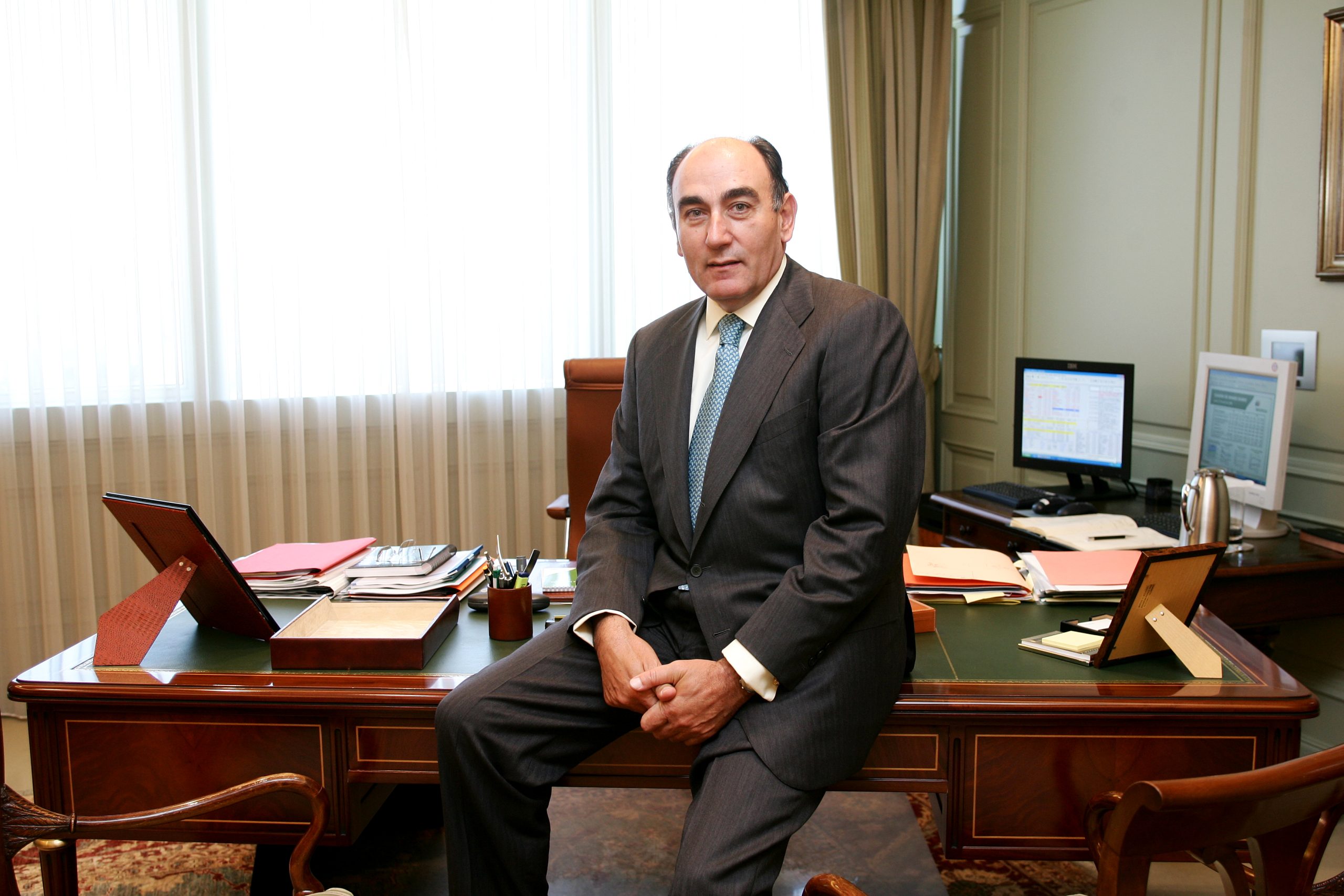 Ignacio S. Galán es nombrado presidente de Iberdrola. Será posteriormente reelegido de forma masiva en las Juntas Generales de Accionistas de 2010, 2015, 2019 y 2023