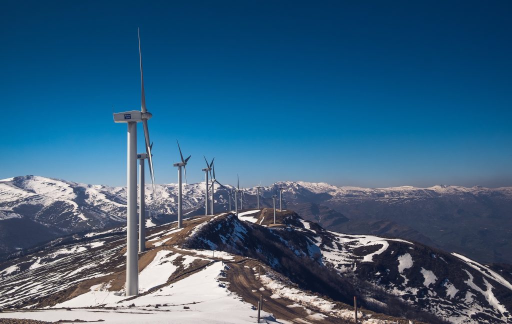 Inauguración del parque eólico El Escudo en Cantabria